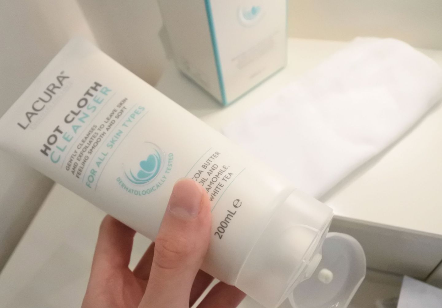 Lacura Aldi hot cloth cleanser 